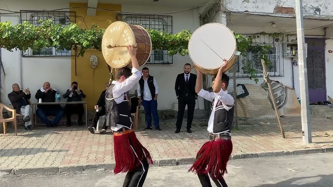 Erdemli Halay Ekibi Özel Gün Coşkusu