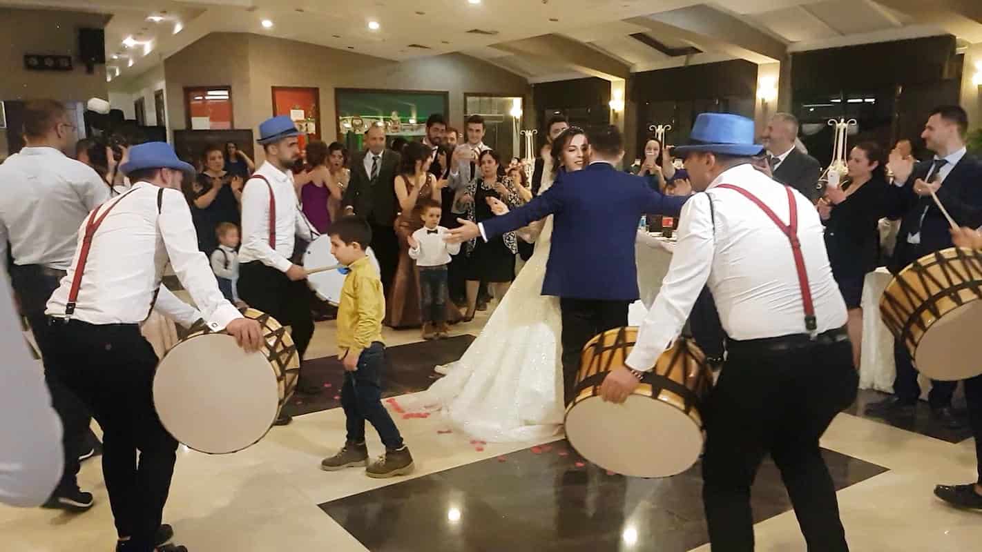 Pozantı Düğün Davulcusu Geleneksel Eğlence