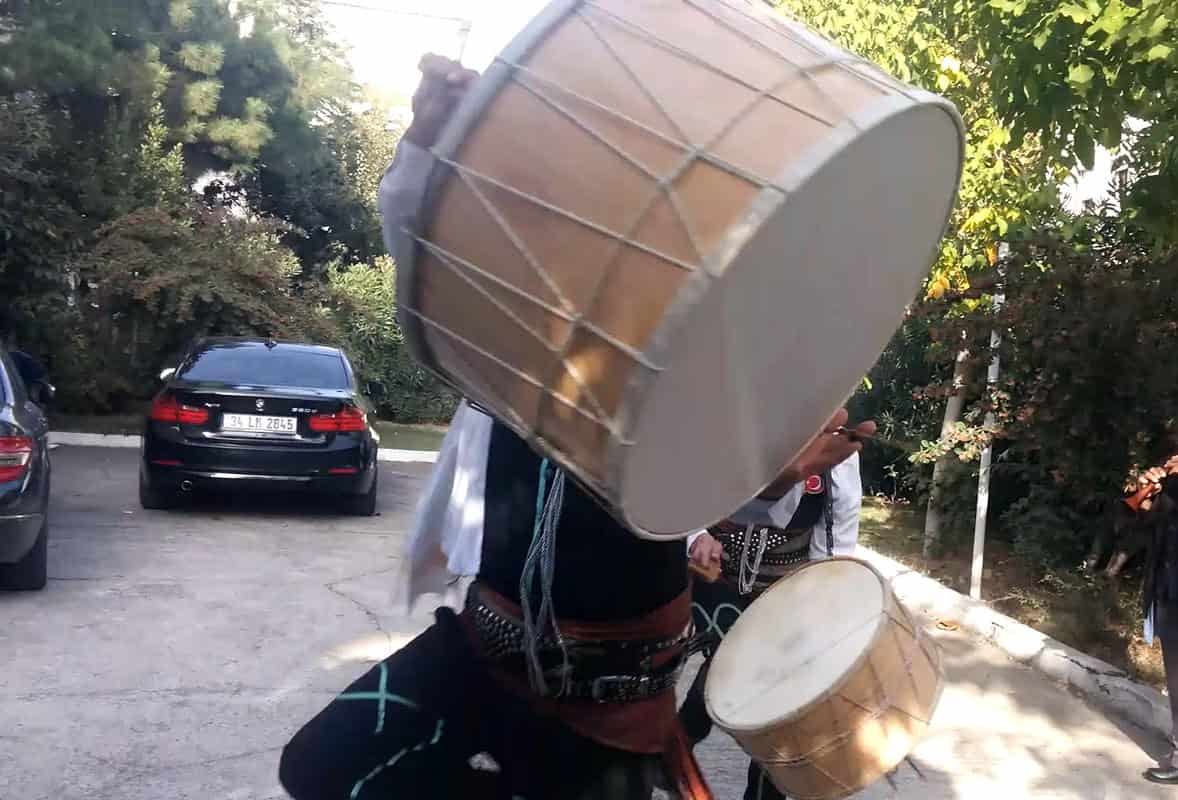 Yenişehir Asker Uğurlama Davulcusu